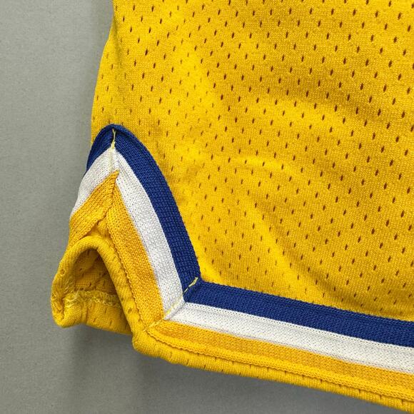 Vintage 70s varsity style mesh basketball gym shorts yellow nylon Size Medium - Picture 3 of 16